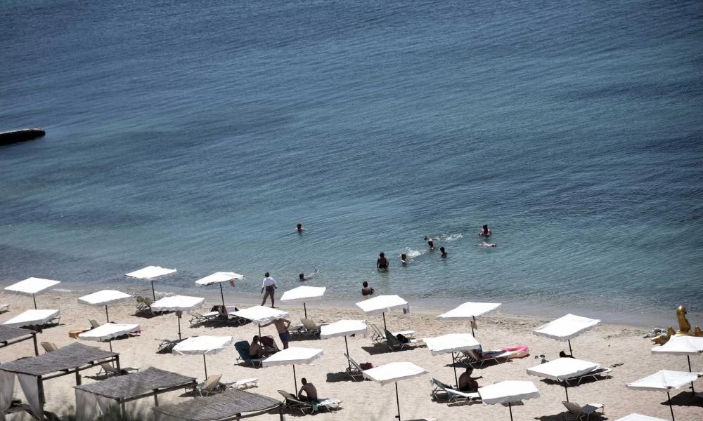 Κυκλάδες: Αυτά είναι τα νησιά που διαφημίζει βραβευμένο περιοδικό – Μύκονος και Σαντορίνη δεν είναι στη λίστα